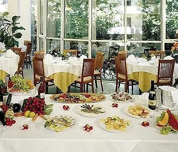 Michelangelo Hotel 4*
