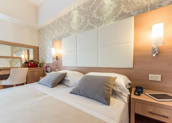 Hotel Michelangelo 4*